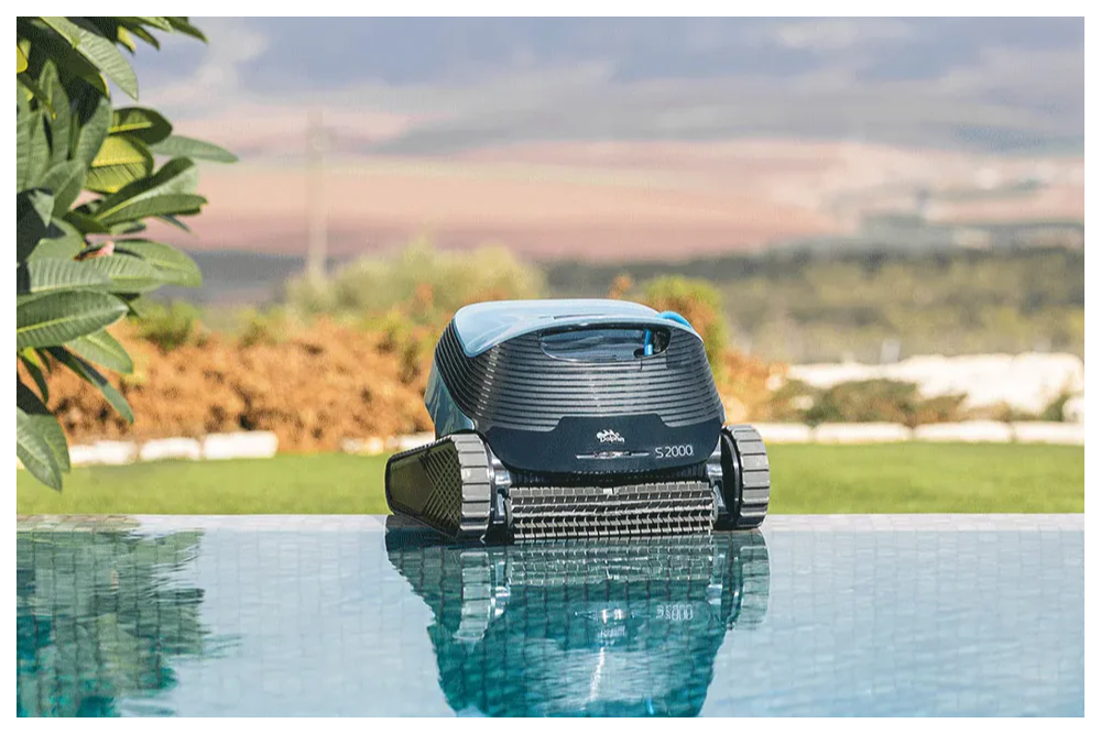 Maytronics Dolphin S2000 Review: Features, Benefits, and Why It’s the Sweet Spot for Most Inground Pools (Part 1)