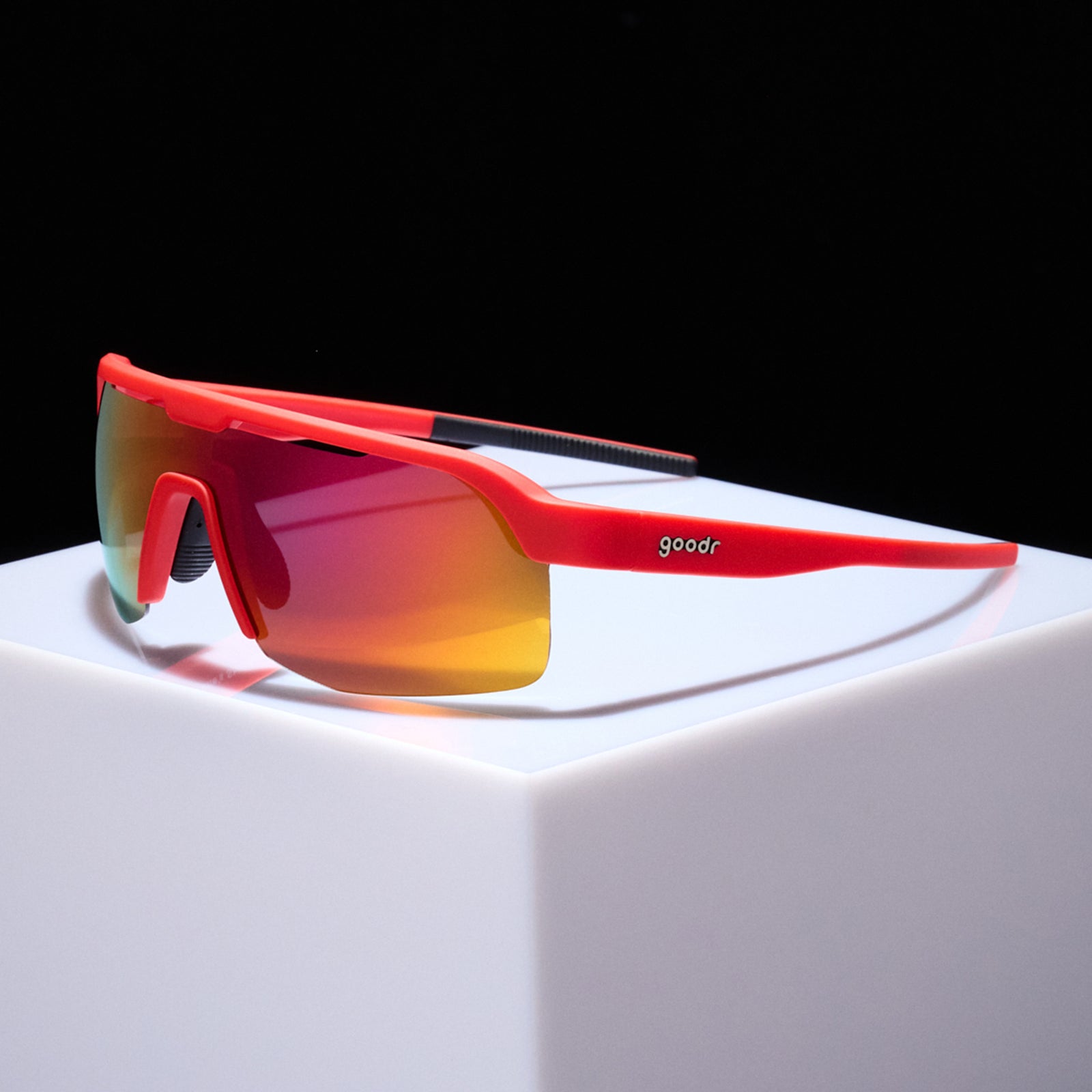 Goodr Bolt G – Dante’s Shin Splint Inferno (Red / Rose Mirrored)
