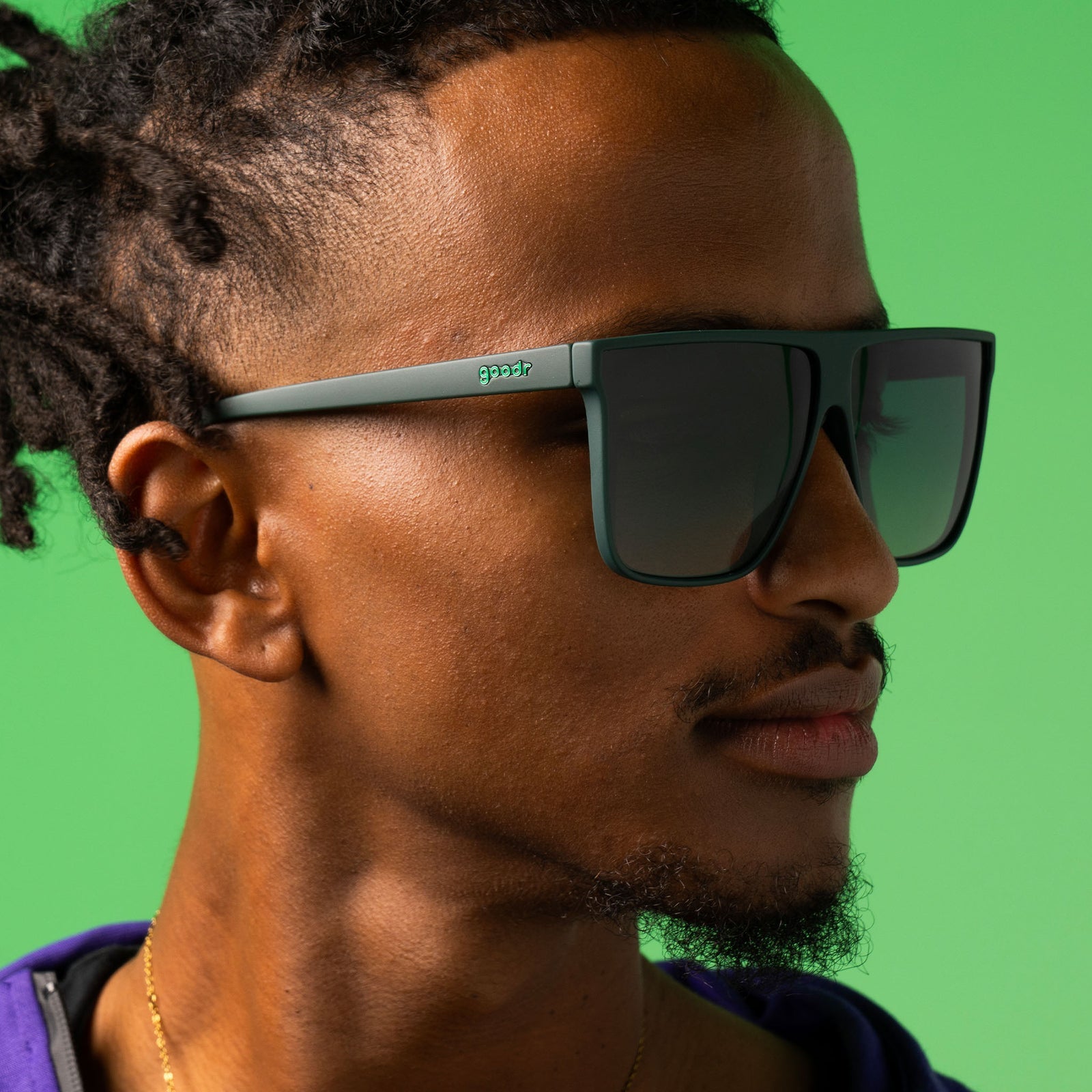 Goodr Fly G – Tends To Get Noticed (Deep Green / Green Gradient Lens)