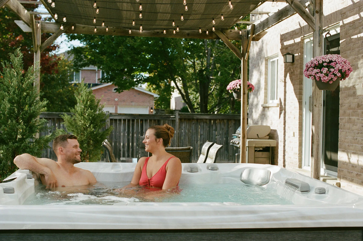 Sundance Spas Bristol 780 Series 5-Person Hot Tub