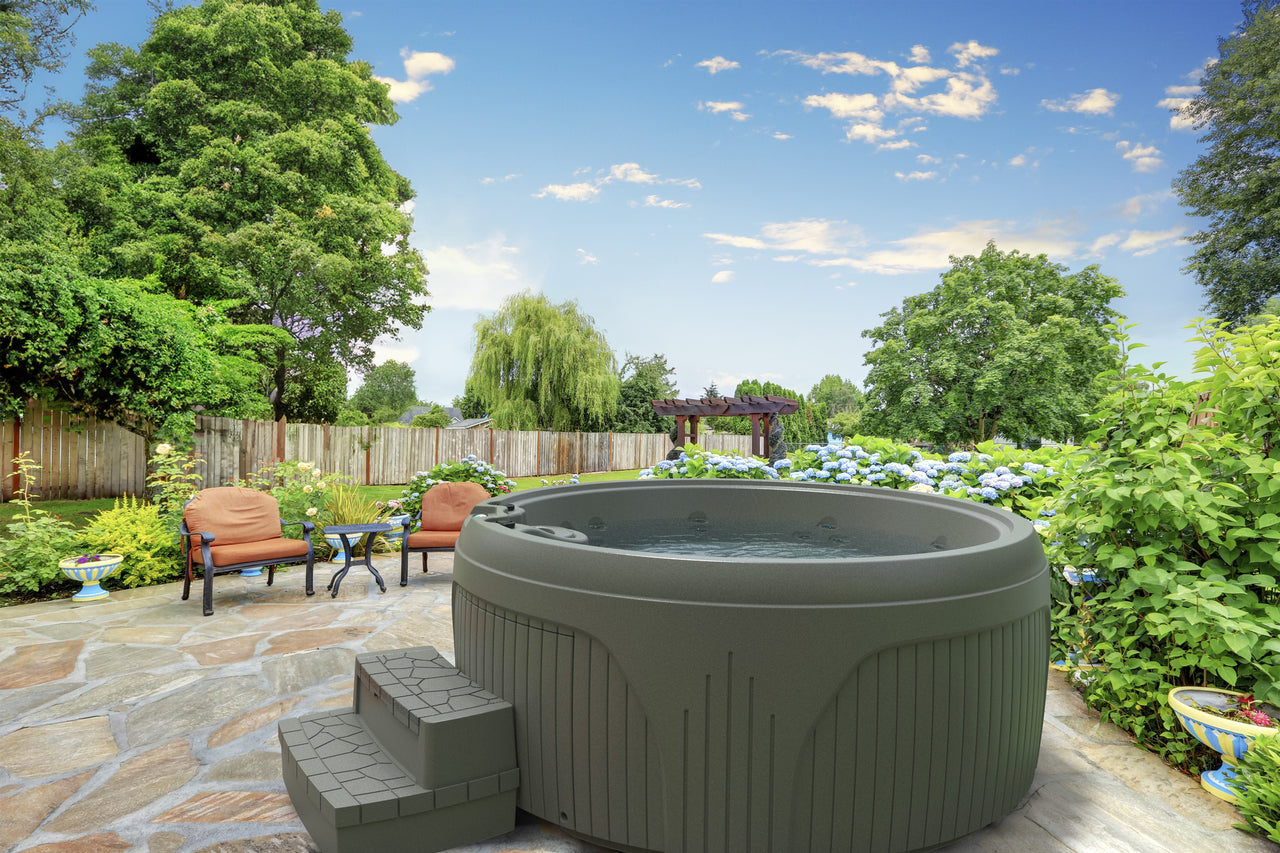 Core 1800R Hot Tub
