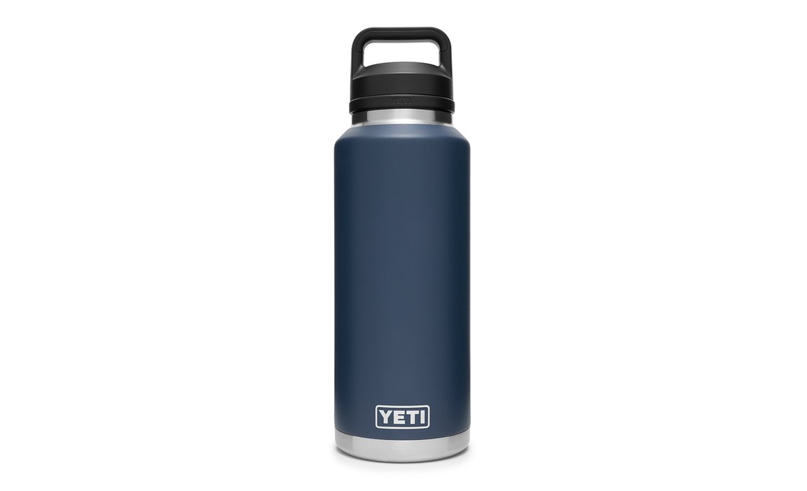 Rambler 46 oz / 1.36 Bottle w/ Chug Cap - Navy