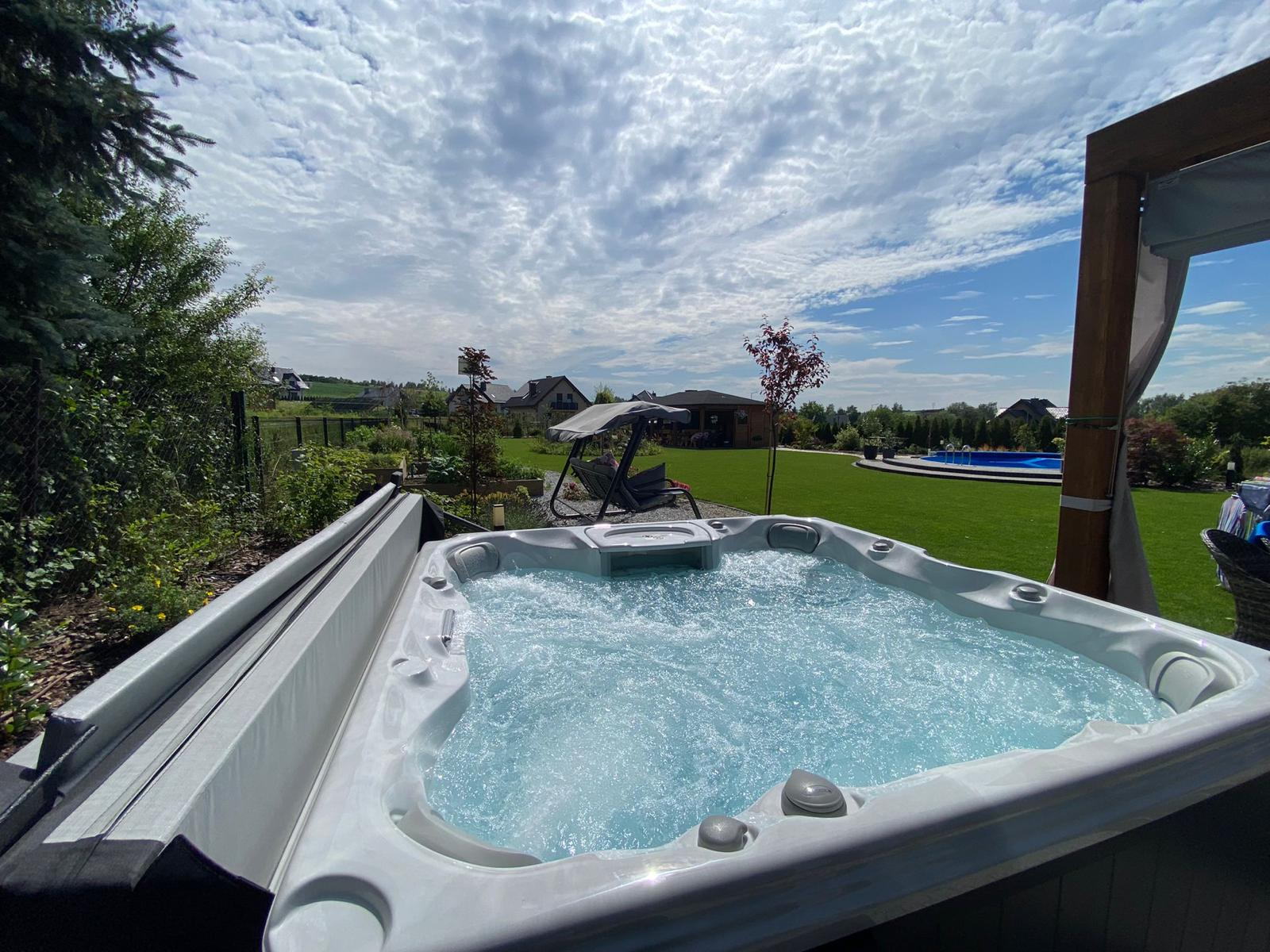 HOT TUB COVER MEASUREMENT & ORDER SERVICE