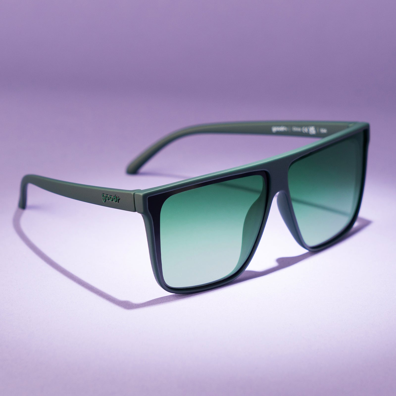 Goodr Fly G – Tends To Get Noticed (Deep Green / Green Gradient Lens)