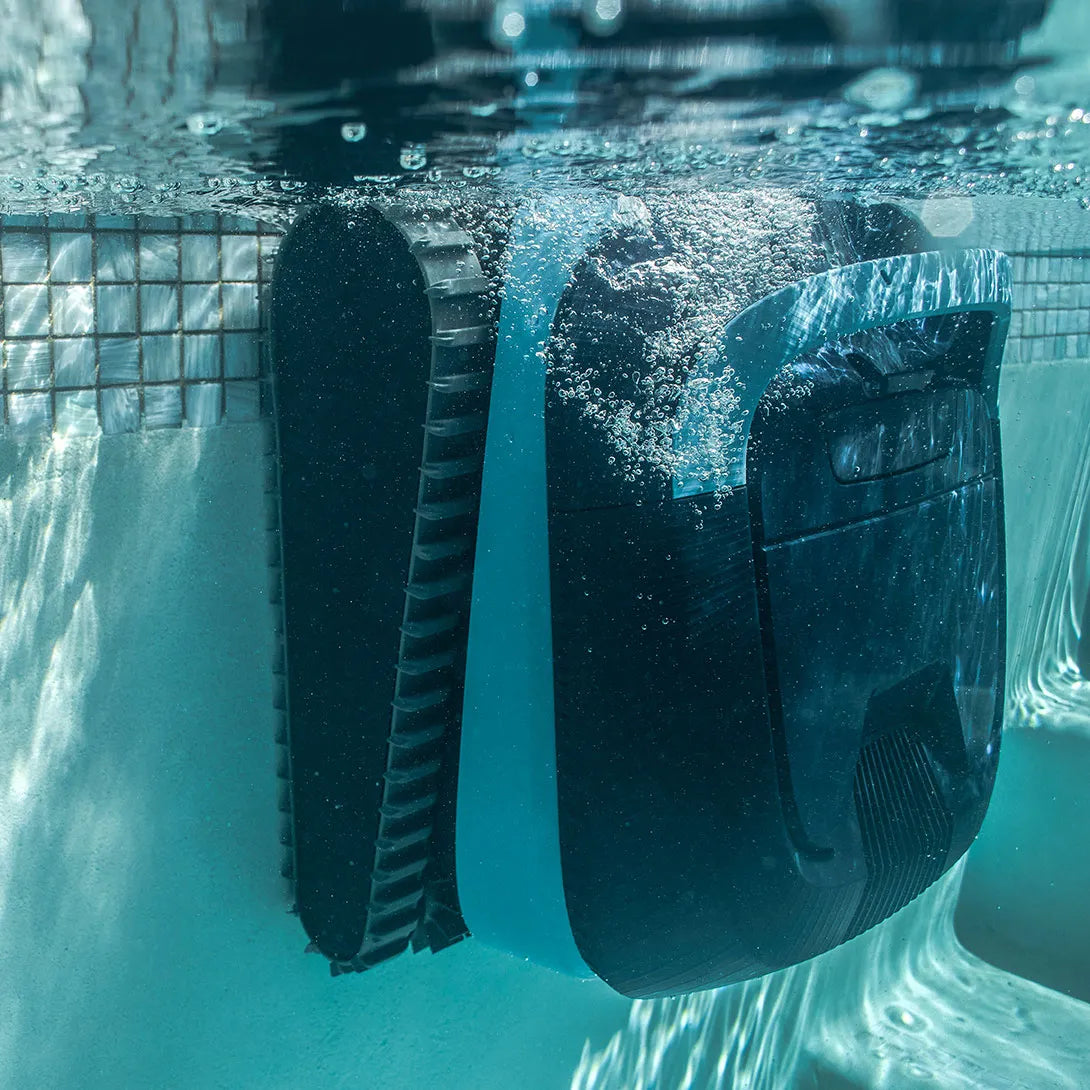 Maytronics™ Dolphin EON 120 Robotic Pool Cleaner