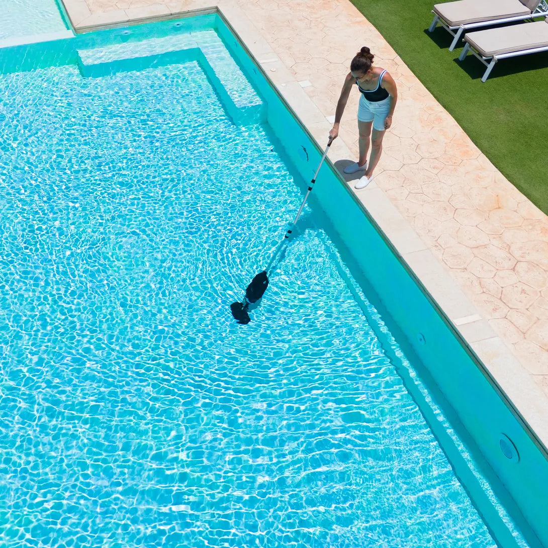 Maytronics™ Niya AquaSweep S10 Cordless Robotic Pool Cleaner