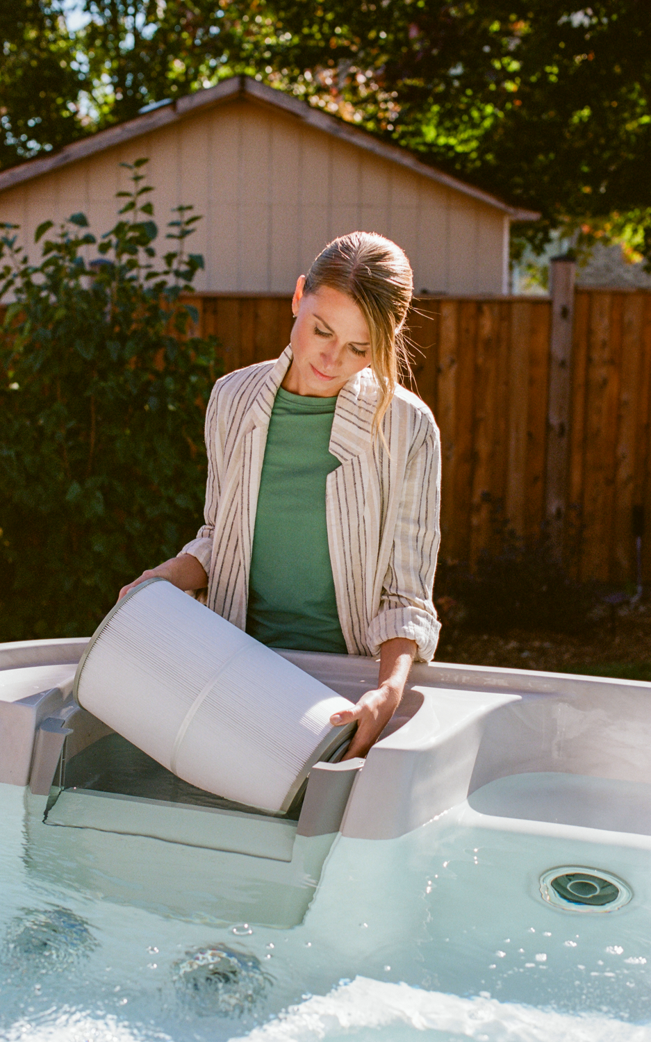 Cameo® 880 Series 6-Person Hot Tub