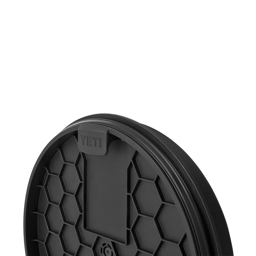 YETI Loadout® Swivel Seat